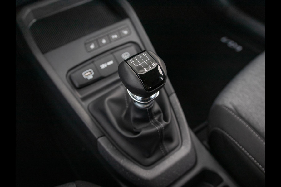 Kia Stonic 1.0 T-GDi MHEV DynamicLine | Uit voorraad leverbaar | Private Lease vanaf € 409,-