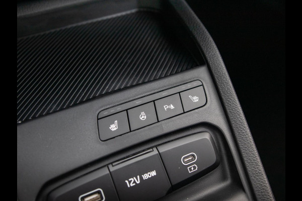 Kia Stonic 1.0 T-GDi MHEV DynamicLine | Uit voorraad leverbaar | Private Lease vanaf € 409,-