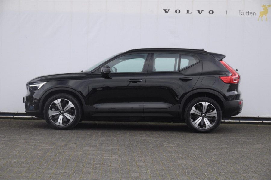 Volvo XC40 231PK Automaat Recharge Single motor Core / Leder interieur / Parkeersensoren met camera / Stoel - en stuurwielverwarming / Apple carplay / Bluetooth / Google infotainment / All seasonbanden