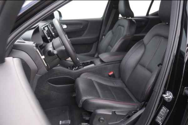 Volvo XC40 231PK Automaat Recharge Single motor Core / Leder interieur / Parkeersensoren met camera / Stoel - en stuurwielverwarming / Apple carplay / Bluetooth / Google infotainment / All seasonbanden