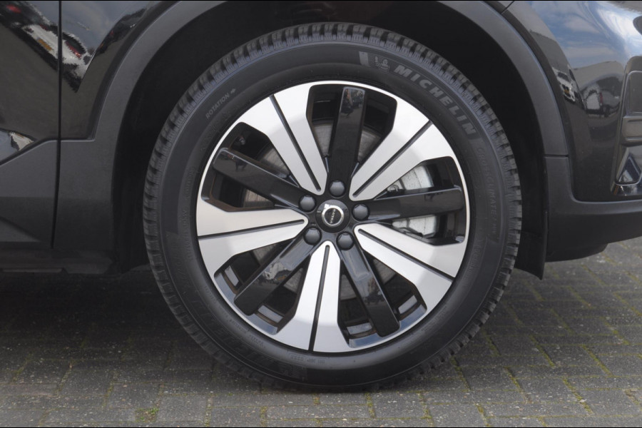 Volvo XC40 231PK Automaat Recharge Single motor Core / Leder interieur / Parkeersensoren met camera / Stoel - en stuurwielverwarming / Apple carplay / Bluetooth / Google infotainment / All seasonbanden