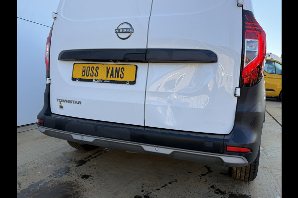 Nissan Townstar 1.3 TCe 130PK **Benzine** L1H1 LED Airco Cruise Control Camera Parkeersensoren