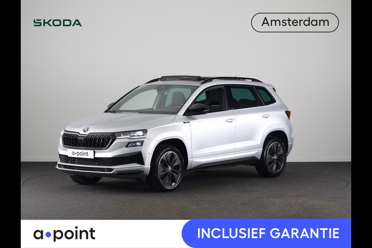 Škoda Karoq 1.5 TSI ACT Sportline Business 150 pk Automaat (DSG) | Verlengde garantie | Navigatie | Panoramadak | Parkeersensoren (Park assist) | Rondomzicht camera | Stoelverwarming v/a |