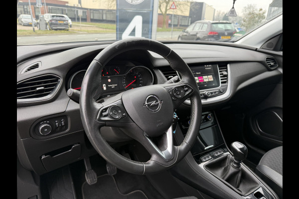 Opel Grandland X BWJ 2021 | 1.2T 131PK Bus Executive | TREKHAAK | CAMERA A | NAVI | CLIMA | PDC 2X | CARPLAY | LMV | PRIVACY GLASS