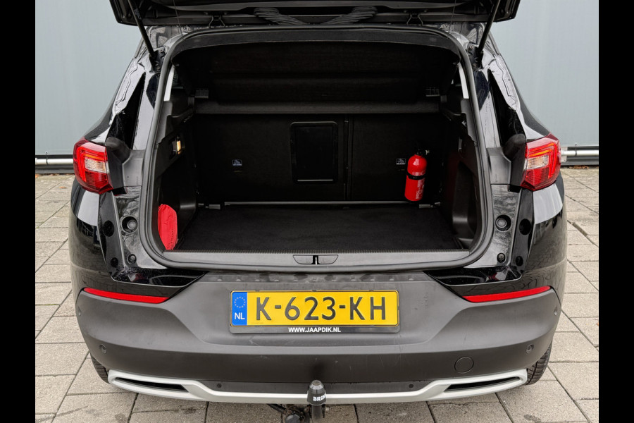 Opel Grandland X BWJ 2021 | 1.2T 131PK Bus Executive | TREKHAAK | CAMERA A | NAVI | CLIMA | PDC 2X | CARPLAY | LMV | PRIVACY GLASS