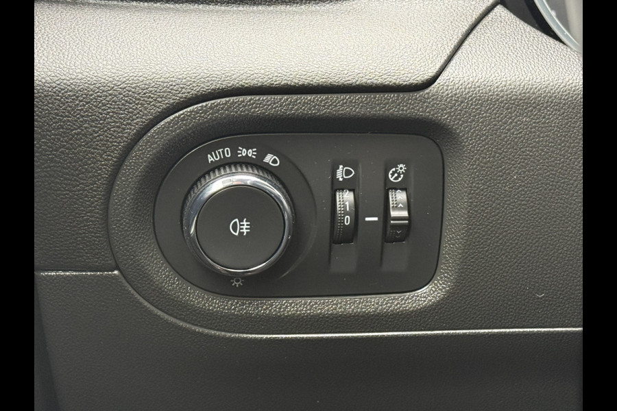 Opel Grandland X BWJ 2021 | 1.2T 131PK Bus Executive | TREKHAAK | CAMERA A | NAVI | CLIMA | PDC 2X | CARPLAY | LMV | PRIVACY GLASS