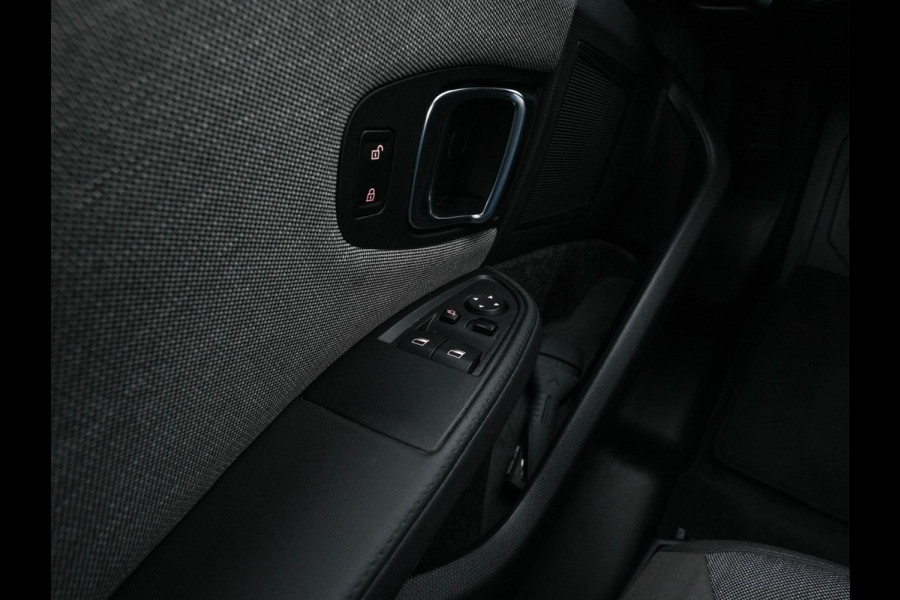 BMW i3 Basis 120Ah Sport 42 kWh [ 3-Fase-11kW ] {SOH-100%} (INCL-BTW) *HEATPUMP | FULL-LED | NAVI-FULLMAP | KEYLESS | COMFORTSEATS | ECC | CCS-FASTLOADER | PDC | DIGI-COCKPIT | CRUISE | 20''ALU*
