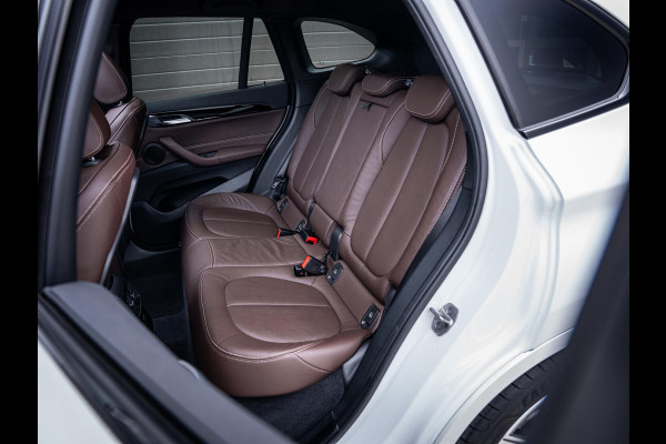 BMW X1 xDrive25e eDrive Edition M-Sport l Panorama l HUD l Trekhaak l Camera