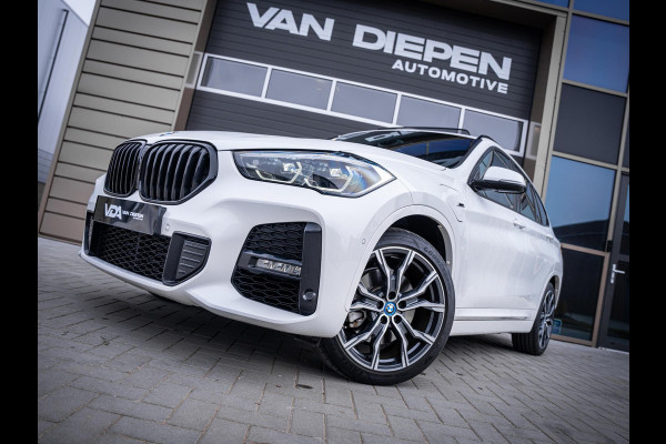 BMW X1 xDrive25e eDrive Edition M-Sport l Panorama l HUD l Trekhaak l Camera