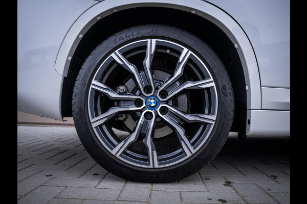 BMW X1 xDrive25e eDrive Edition M-Sport l Panorama l HUD l Trekhaak l Camera