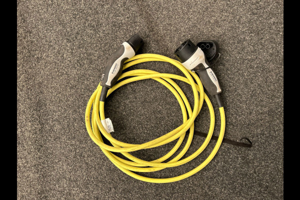 Volkswagen ID.4 Pure 52 kWh | SOH 91 % | Warmtepomp | Trekhaak | Cruise/Control