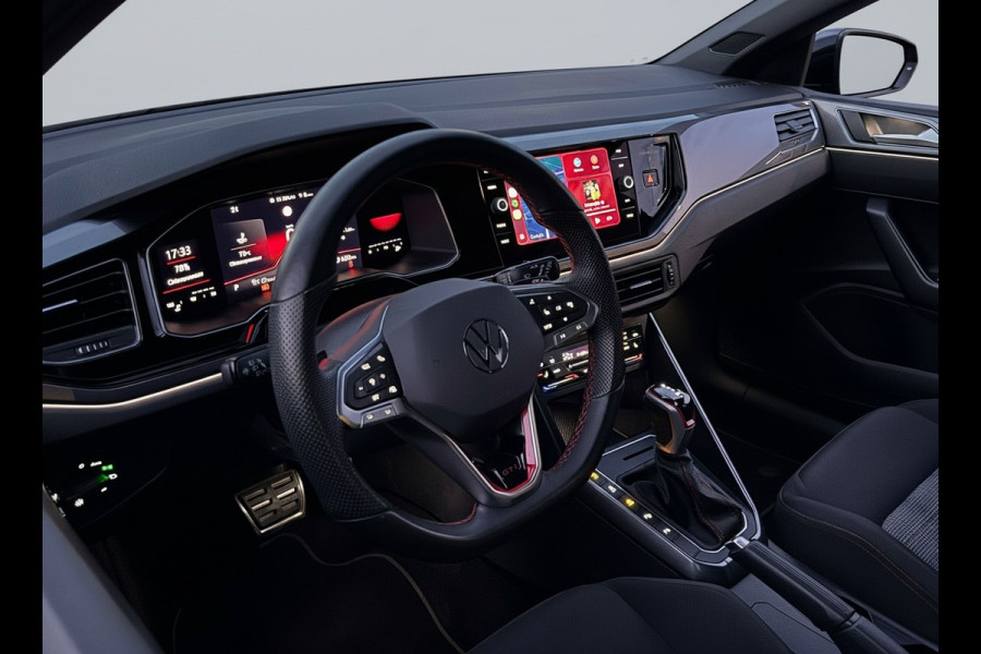 Volkswagen Polo 2.0 TSI GTI TSI 210PK DSG GTI-SPORT IQ-LIGHT/PDC/CARPLAY FABRIEKS GARANTIE ***