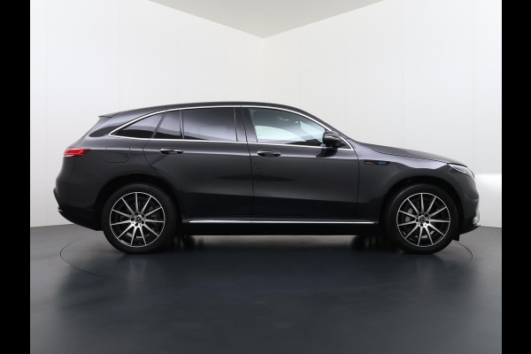 Mercedes-Benz EQC 400 4MATIC Business Solution AMG 80 kWh VAN € 35.900,- VOOR € 31.877,- UW LENTEVOORDEEL € 4.023,-! | SOH 94% | ADAPTIVE CRUISE CONTROL| ELEK. ACHTERKLEP| CAMERA| COMPLETE AUTO|