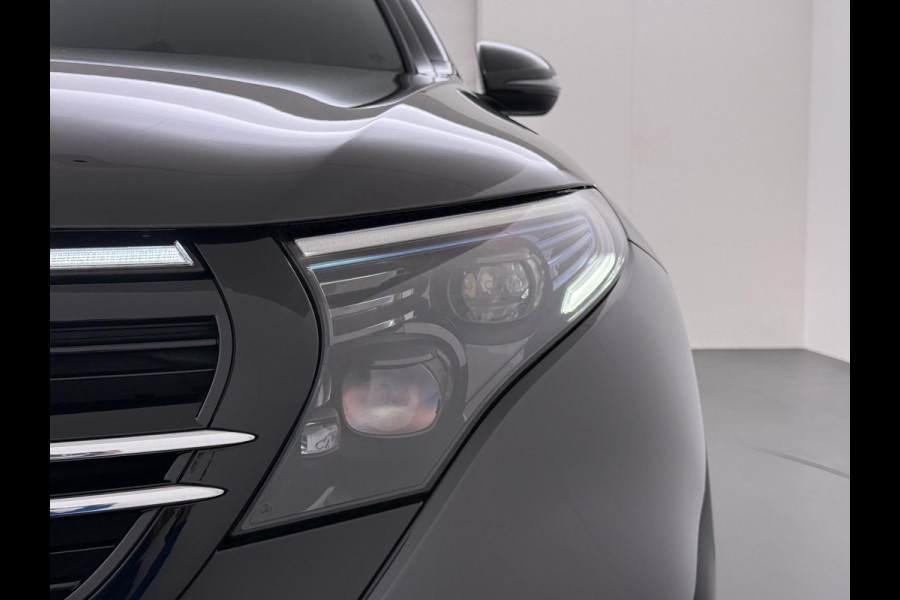 Mercedes-Benz EQC 400 4MATIC Business Solution AMG 80 kWh VAN € 35.900,- VOOR € 31.877,- UW LENTEVOORDEEL € 4.023,-! | SOH 94% | ADAPTIVE CRUISE CONTROL| ELEK. ACHTERKLEP| CAMERA| COMPLETE AUTO|