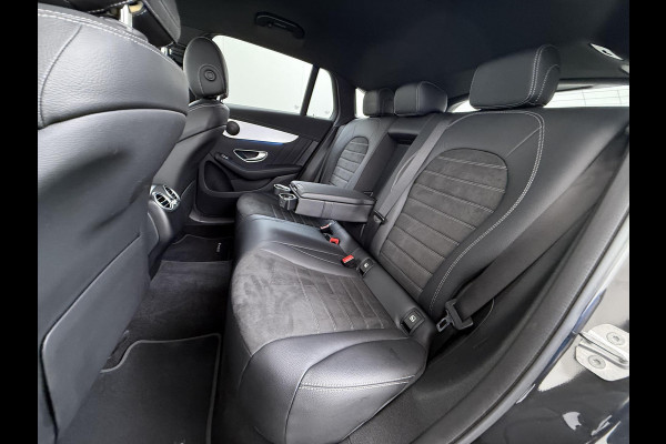 Mercedes-Benz EQC 400 4MATIC Business Solution AMG 80 kWh VAN € 35.900,- VOOR € 31.877,- UW LENTEVOORDEEL € 4.023,-! | SOH 94% | ADAPTIVE CRUISE CONTROL| ELEK. ACHTERKLEP| CAMERA| COMPLETE AUTO|