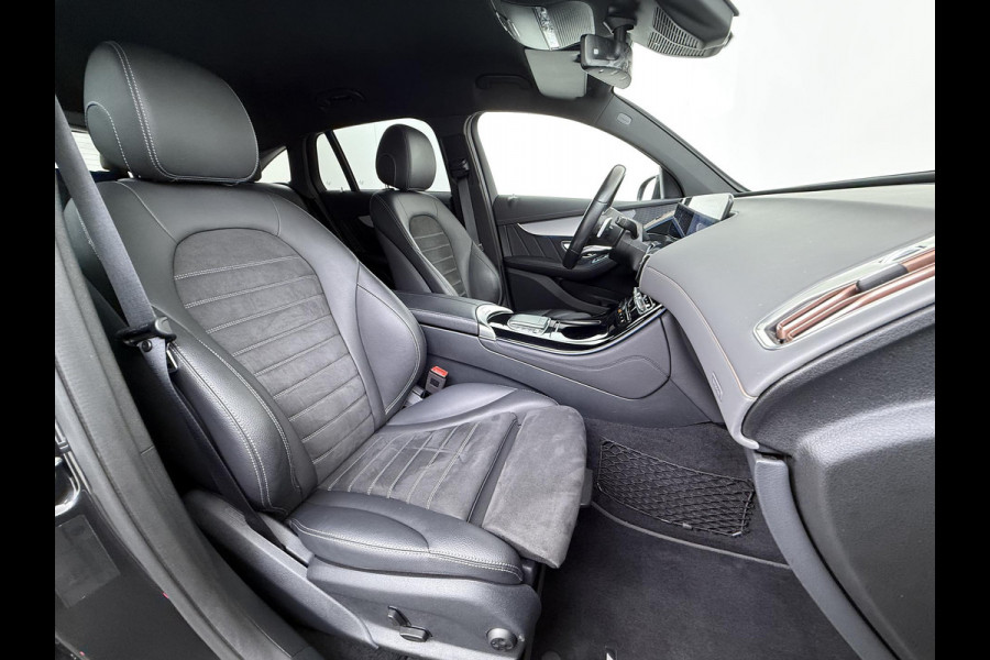 Mercedes-Benz EQC 400 4MATIC Business Solution AMG 80 kWh VAN € 35.900,- VOOR € 31.877,- UW LENTEVOORDEEL € 4.023,-! | SOH 94% | ADAPTIVE CRUISE CONTROL| ELEK. ACHTERKLEP| CAMERA| COMPLETE AUTO|