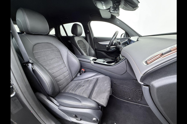 Mercedes-Benz EQC 400 4MATIC Business Solution AMG 80 kWh VAN € 35.900,- VOOR € 31.877,- UW LENTEVOORDEEL € 4.023,-! | SOH 94% | ADAPTIVE CRUISE CONTROL| ELEK. ACHTERKLEP| CAMERA| COMPLETE AUTO|