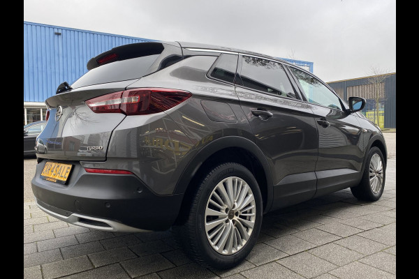 Opel Grandland X 1.2 Turbo Innovation - Panorama dak I Navigatie/Apple CarPlay I Airco I LED I PDC I Sport velgen I Dealer onderh.