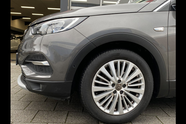 Opel Grandland X 1.2 Turbo Innovation - Panorama dak I Navigatie/Apple CarPlay I Airco I LED I PDC I Sport velgen I Dealer onderh.
