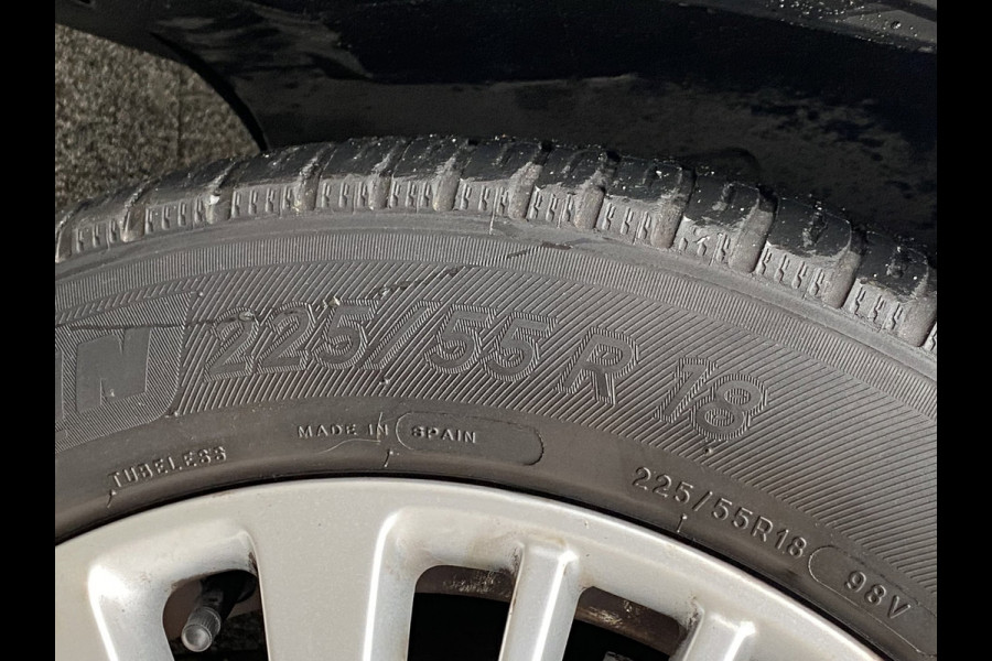 Opel Grandland X 1.2 Turbo Innovation - Panorama dak I Navigatie/Apple CarPlay I Airco I LED I PDC I Sport velgen I Dealer onderh.