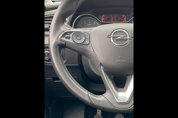 Opel Grandland X 1.2 Turbo Innovation - Panorama dak I Navigatie/Apple CarPlay I Airco I LED I PDC I Sport velgen I Dealer onderh.