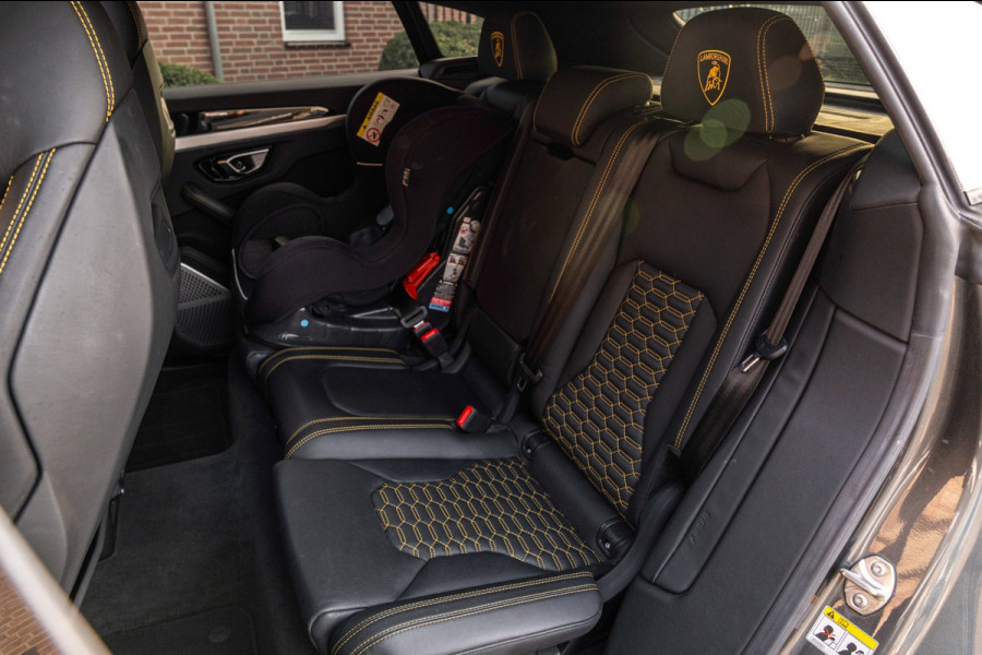 Lamborghini Urus 4.0 V8 650 PK Pano Keramisch B&O Advanced Massage Luchtvering 360 Camera ACC 22''
