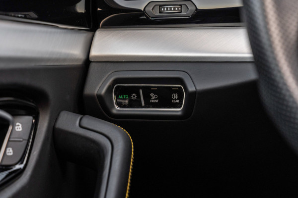 Lamborghini Urus 4.0 V8 650 PK Pano Keramisch B&O Advanced Massage Luchtvering 360 Camera ACC 22''