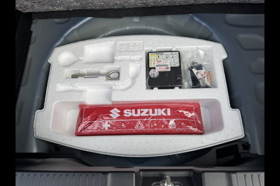 Suzuki Swift 1.2 Style Smart Hybrid Adaptive Cruise Climate control LED Navi Apple / Android Achteruitrijcamera