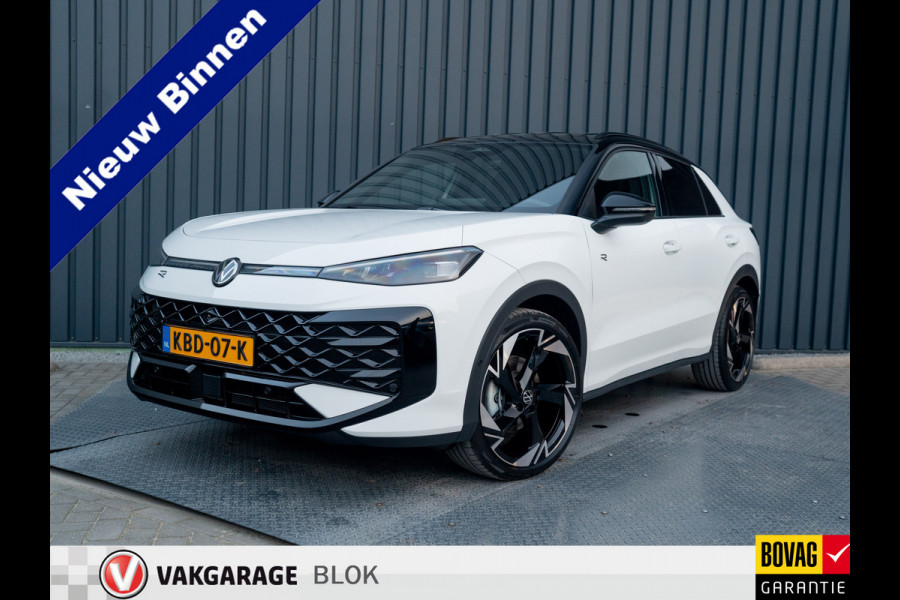 Volkswagen T-Roc 1.5 eTsi R-Line First Edition | Black Style | 360 Camera | Head Up | Elk. A-klep | IQ Light | Prijs Rijklaar!!