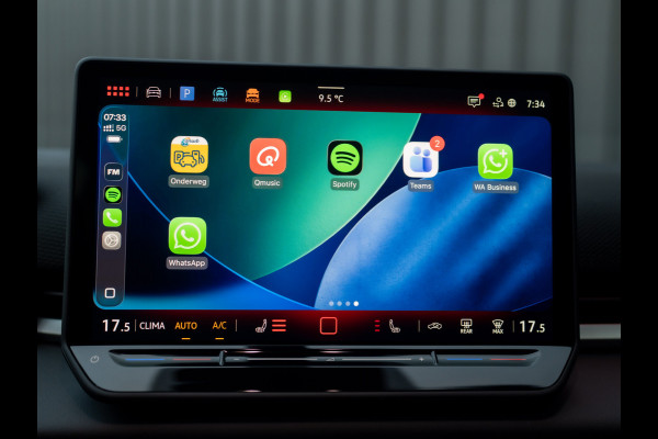 Volkswagen T-Roc 1.5 eTsi R-Line First Edition | Black Style | 360 Camera | Head Up | Elk. A-klep | IQ Light | Prijs Rijklaar!!