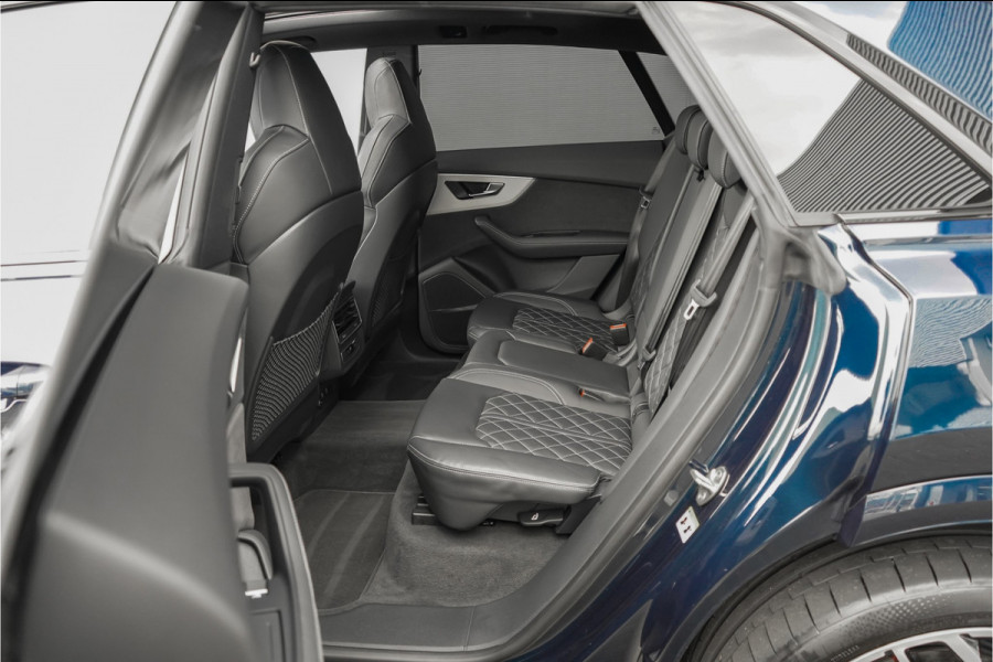 Audi Q8 55 TFSI e Quattro Pro Line S Pano Luchtvering ACC B&O 23"