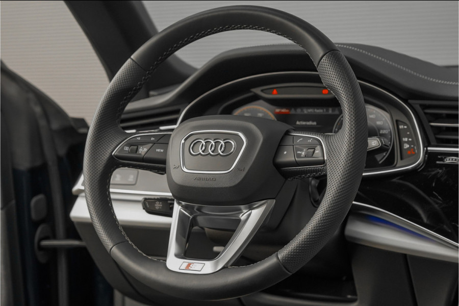 Audi Q8 55 TFSI e Quattro Pro Line S Pano Luchtvering ACC B&O 23"
