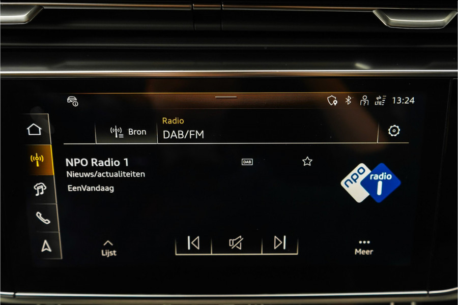 Audi Q8 55 TFSI e Quattro Pro Line S Pano Luchtvering ACC B&O 23"