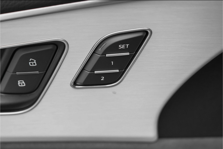 Audi Q8 55 TFSI e Quattro Pro Line S Pano Luchtvering ACC B&O 23"