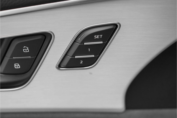 Audi Q8 55 TFSI e Quattro Pro Line S Pano Luchtvering ACC B&O 23"