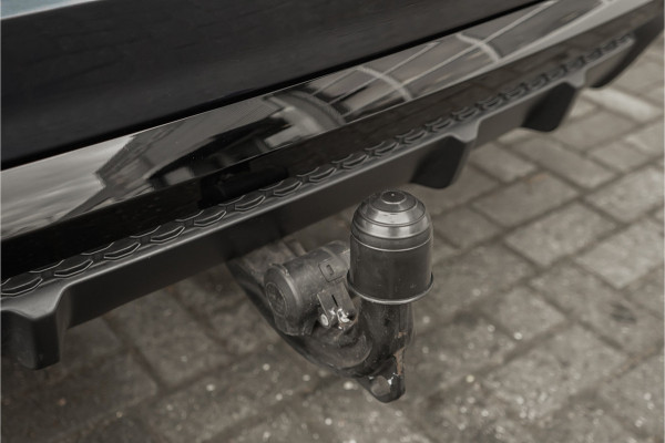 Audi Q8 55 TFSI e Quattro Pro Line S Pano Luchtvering ACC B&O 23"