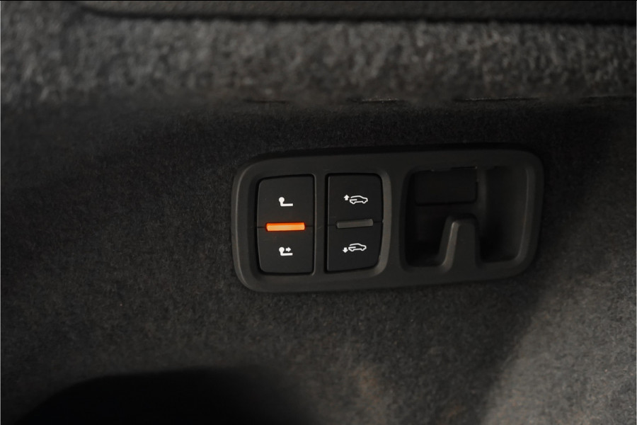 Audi Q8 55 TFSI e Quattro Pro Line S Pano Luchtvering ACC B&O 23"