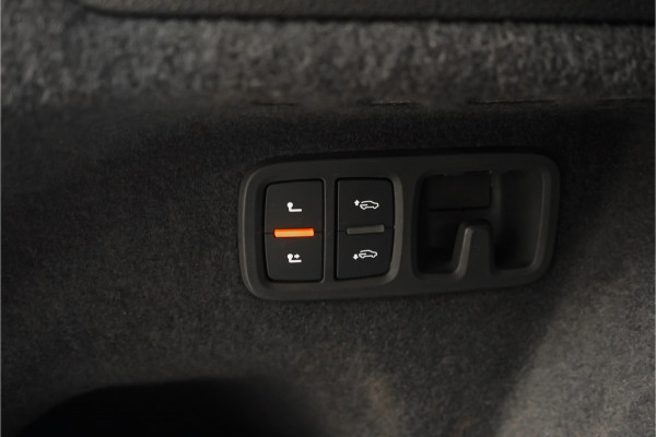 Audi Q8 55 TFSI e Quattro Pro Line S Pano Luchtvering ACC B&O 23"
