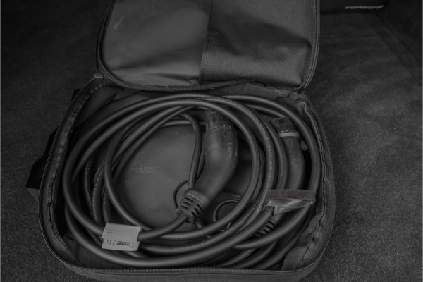 Porsche Cayenne Coupé 3.0 E-Hybrid Sport Chrono Memory 360° 22"