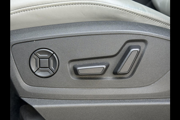 Audi e-tron Aut. 55 Quattro Ed. Plus 95kWh | SOH 89% | Panorama | Trekhaak | B&O Sound | Leder |
