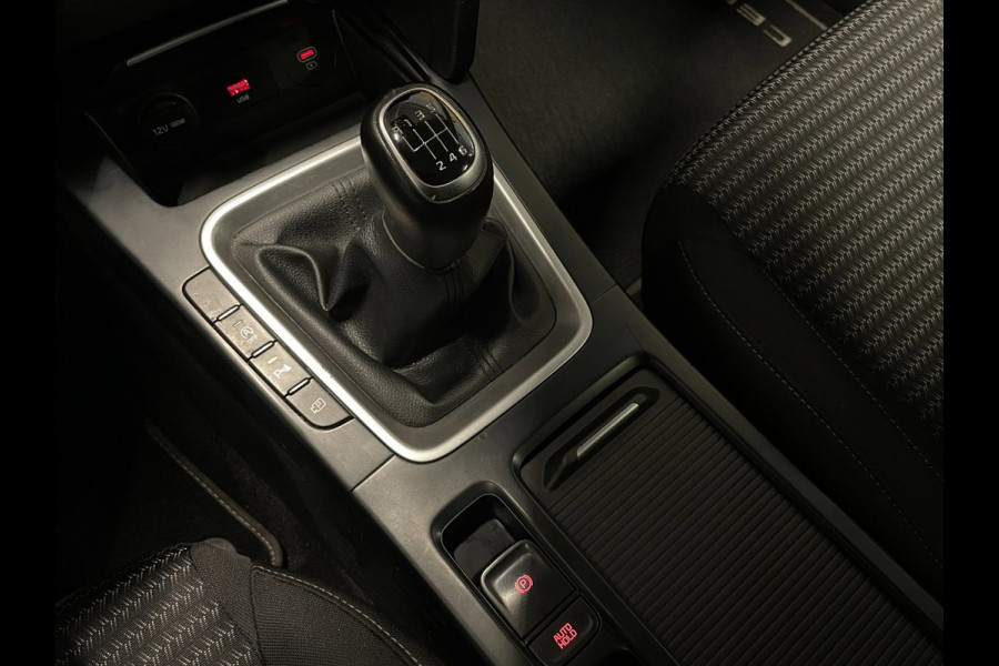 Kia Ceed Sportswagon 1.5 T-GDi DynamicLine|160PK|ANDROID/APPLE CARPLAY|CAMERA|CRUISE|CLIMATE|NAVIGAT|NL-AUTO|NAP|INCL.BTW|1e EIG|