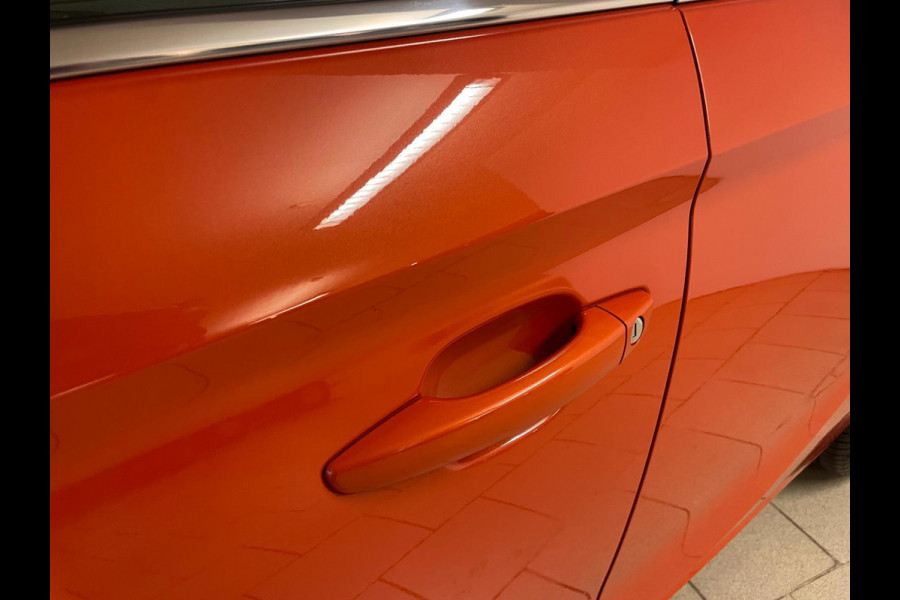 Opel Corsa 1.2 Elegance AUTOMAAT AIRCO NAVI VIA APP BLUETOOTH CRUISE APPLE CARPLAY VELGEN ZEER NETTE AUTO