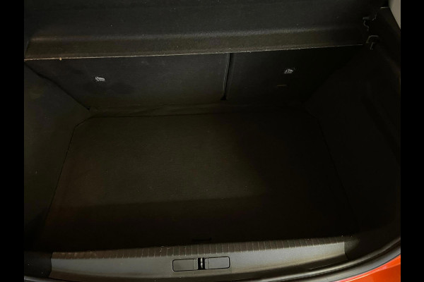 Opel Corsa 1.2 Elegance AUTOMAAT AIRCO NAVI VIA APP BLUETOOTH CRUISE APPLE CARPLAY VELGEN ZEER NETTE AUTO