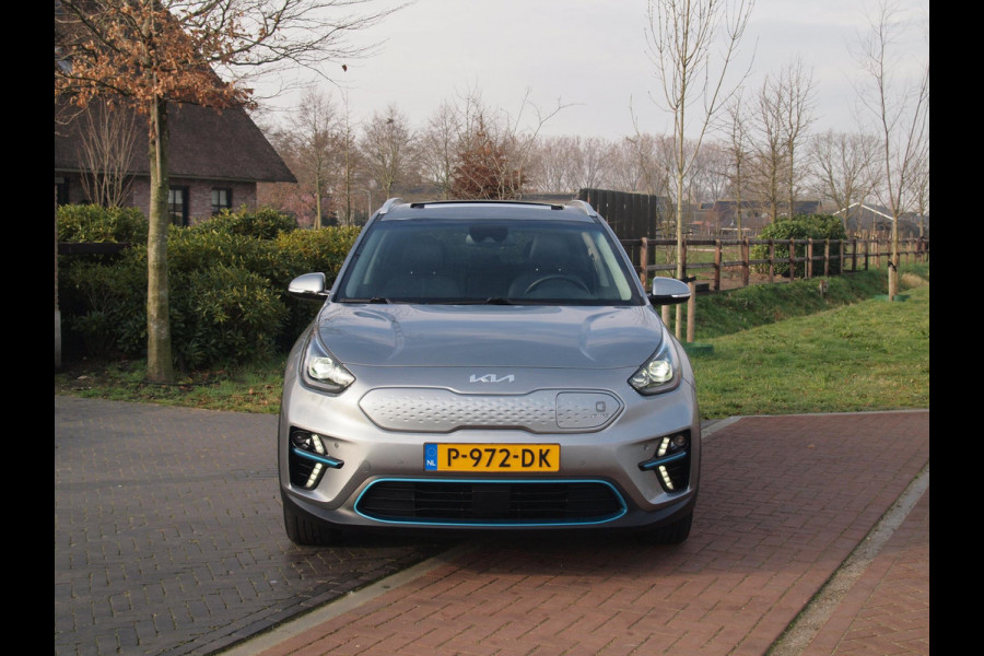 Kia e-Niro DynamicPlusLine 64 kWh | SOH 100% | Fase 3 | Panoramadak | Camera | Apple Carplay | Cruise Control