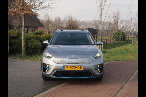 Kia e-Niro DynamicPlusLine 64 kWh | SOH 100% | Fase 3 | Panoramadak | Camera | Apple Carplay | Cruise Control