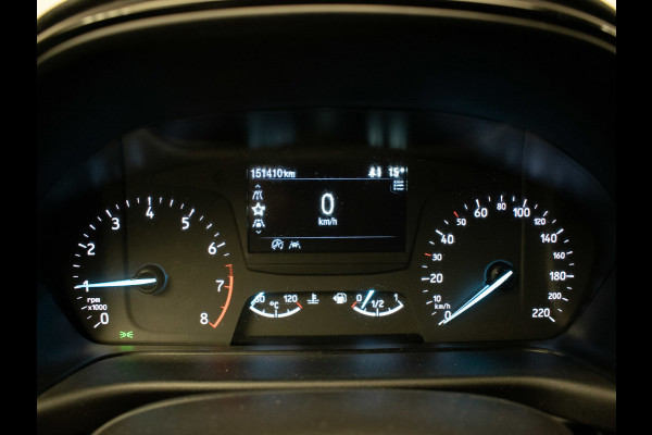 Ford Fiesta 1.1 Sport (APPLE CARPLAY,NAVI,PDC,CRUISE,ELEKTRISCH PAKKET,SPORTSTOELEN,LM VELGEN,NETTE STAAT)