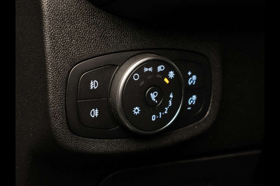 Ford Fiesta 1.1 Sport (APPLE CARPLAY,NAVI,PDC,CRUISE,ELEKTRISCH PAKKET,SPORTSTOELEN,LM VELGEN,NETTE STAAT)