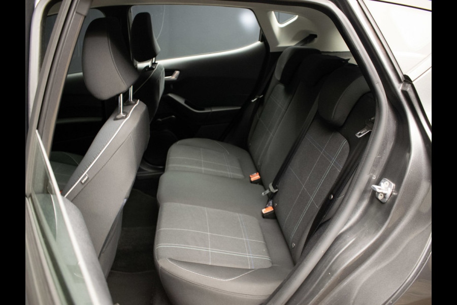 Ford Fiesta 1.1 Sport (APPLE CARPLAY,NAVI,PDC,CRUISE,ELEKTRISCH PAKKET,SPORTSTOELEN,LM VELGEN,NETTE STAAT)