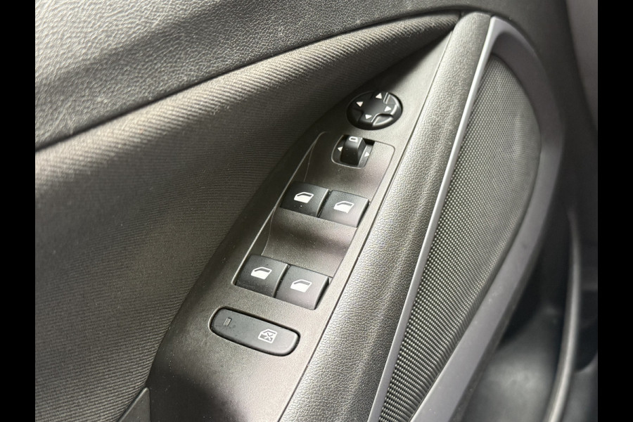 Opel Crossland BWJ 2022 | 1.2 83PK Edition FACELIFT | TREKHAAK | CLIMA | CAMERA A | NAVI | PDC | CRUISE | CARPLAY | LMW |