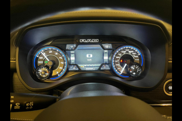Dodge Ram 1500 5.7 V8 4x4 Crew Cab Limited|PANO|HUD|LUCHTVERING|HK|VOL!!!